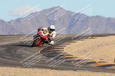 media/Nov-16-2024-CVMA (Sat) [[0e4bb1f32f]]/Race 11-Amateur Supersport Open/